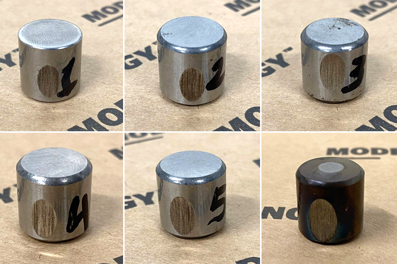 Appearance of the wear spot on the motionless roller caused by 6 samples.
