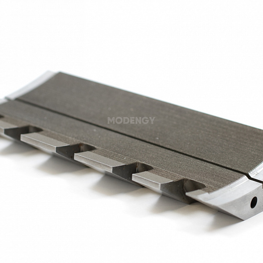 Running-in elements of tobacco equipment