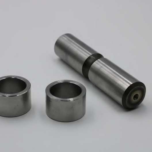 Axes and bushings of the agricultural machinery