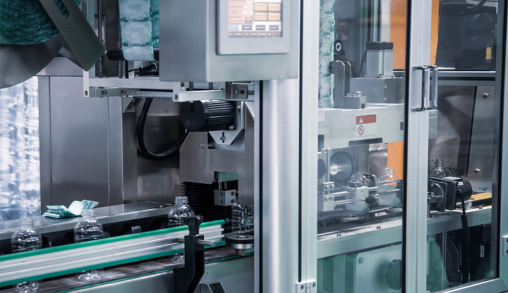 MODENGY 1026 coating protects the mandrels of the equipment for thermocontractable labelling