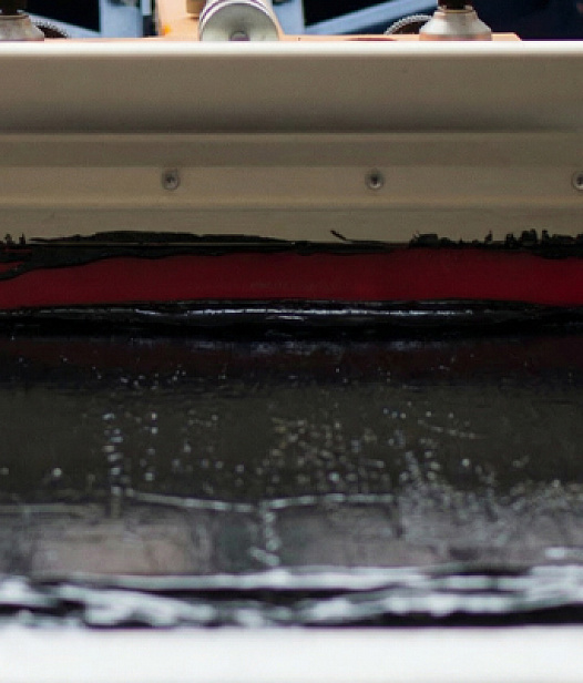 Screen printing on pistons: advantages of the technology, and selection of a coating