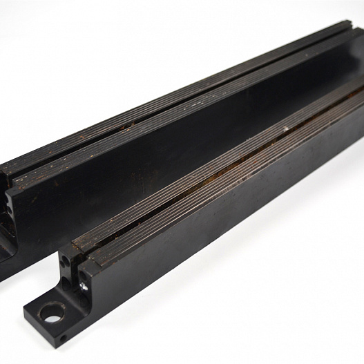 End-soldering knives of the packaging equipment